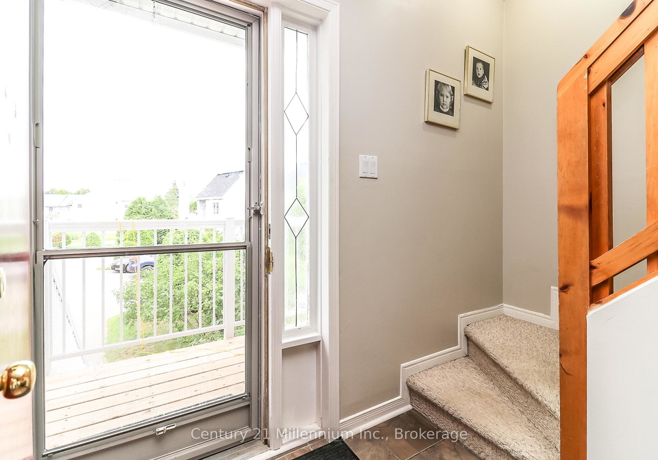 55-trott-boulevard-collingwood-ontario-s12321886