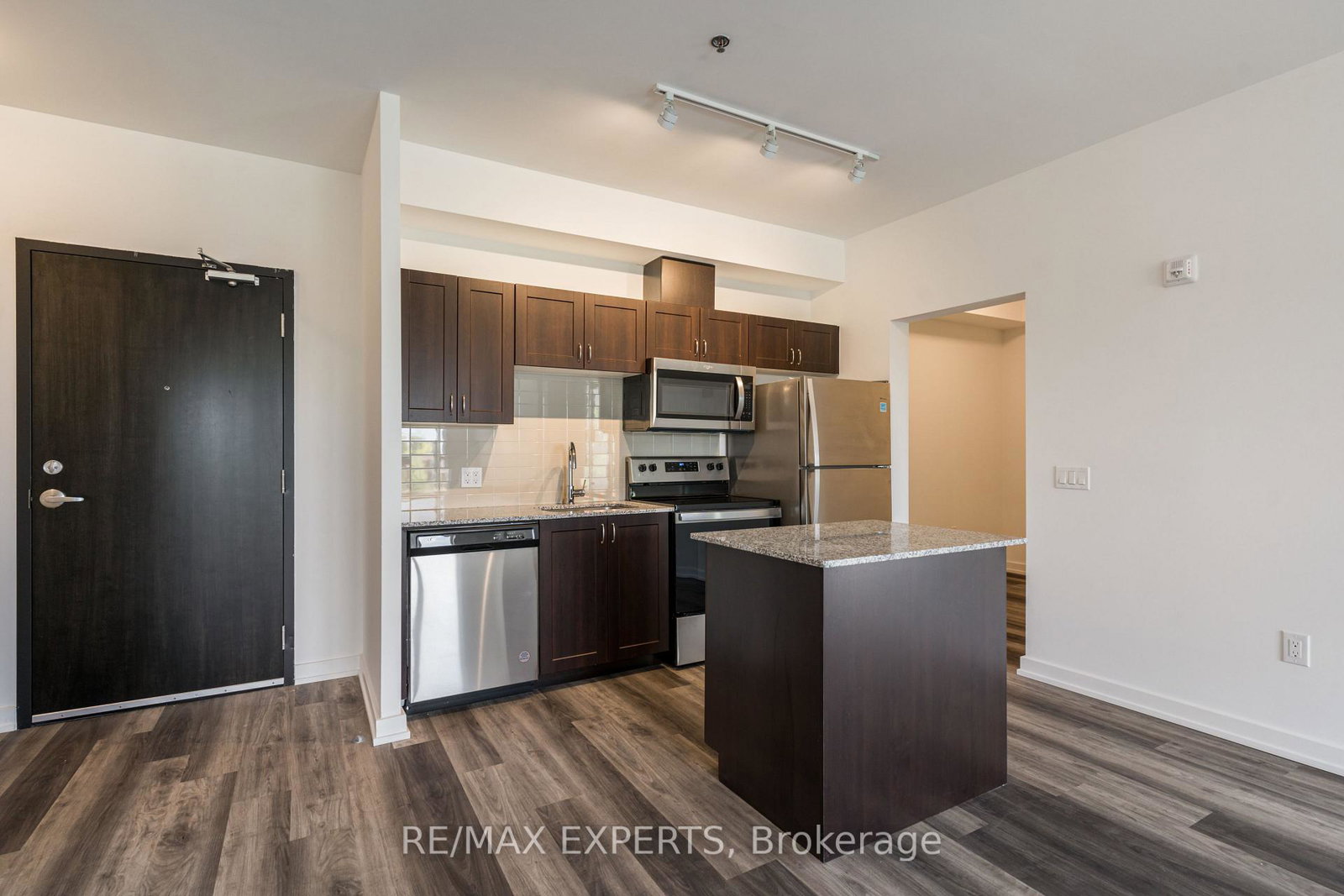 430-essa-road-barrie-ontario-s12322048