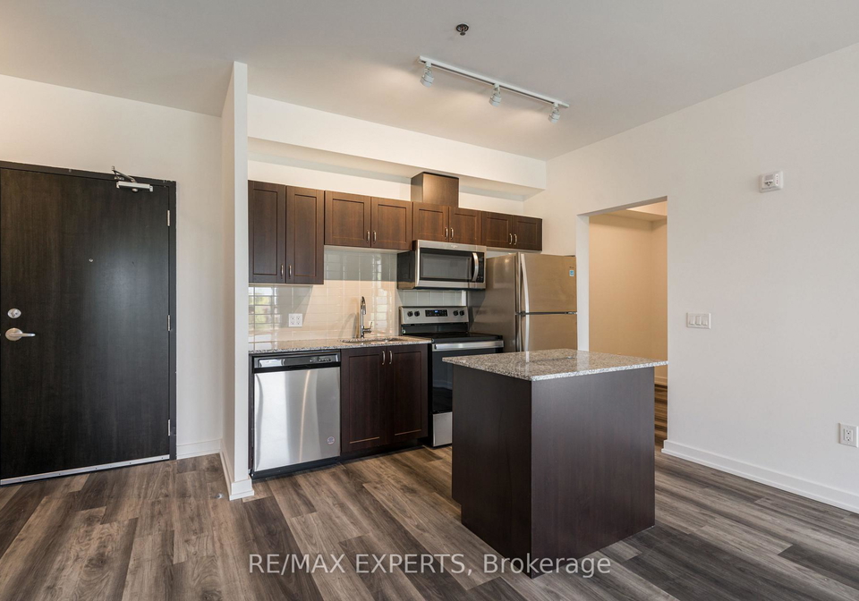 430-essa-road-barrie-ontario-s12322048