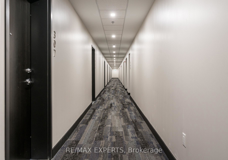 430-essa-road-barrie-ontario-s12322048