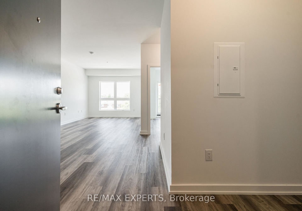 430-essa-road-barrie-ontario-s12322048