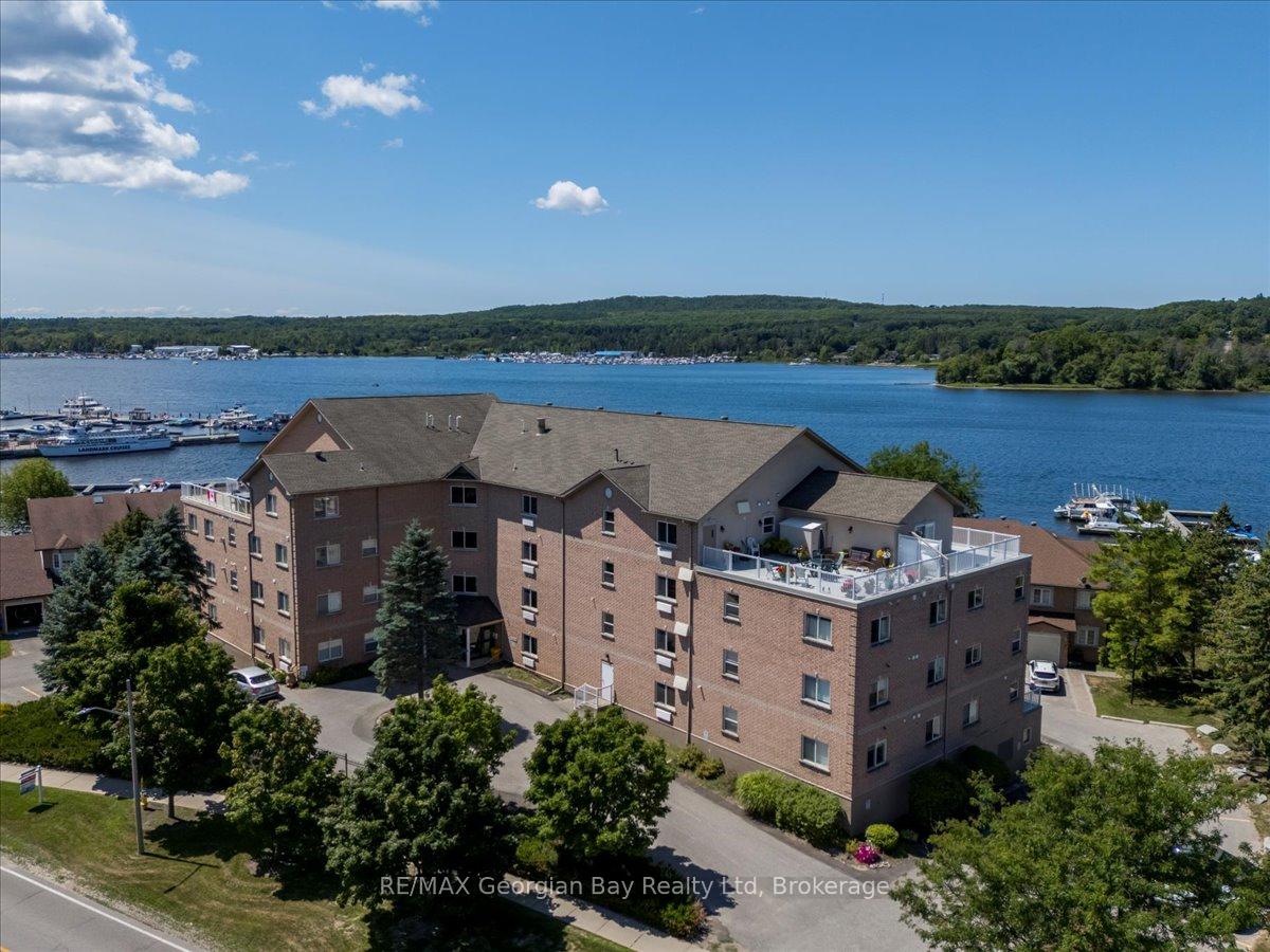 4-beck-boulevard-penetanguishene-ontario-s12322895