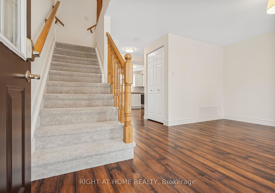 33-mccausland-court-barrie-ontario-s12323158
