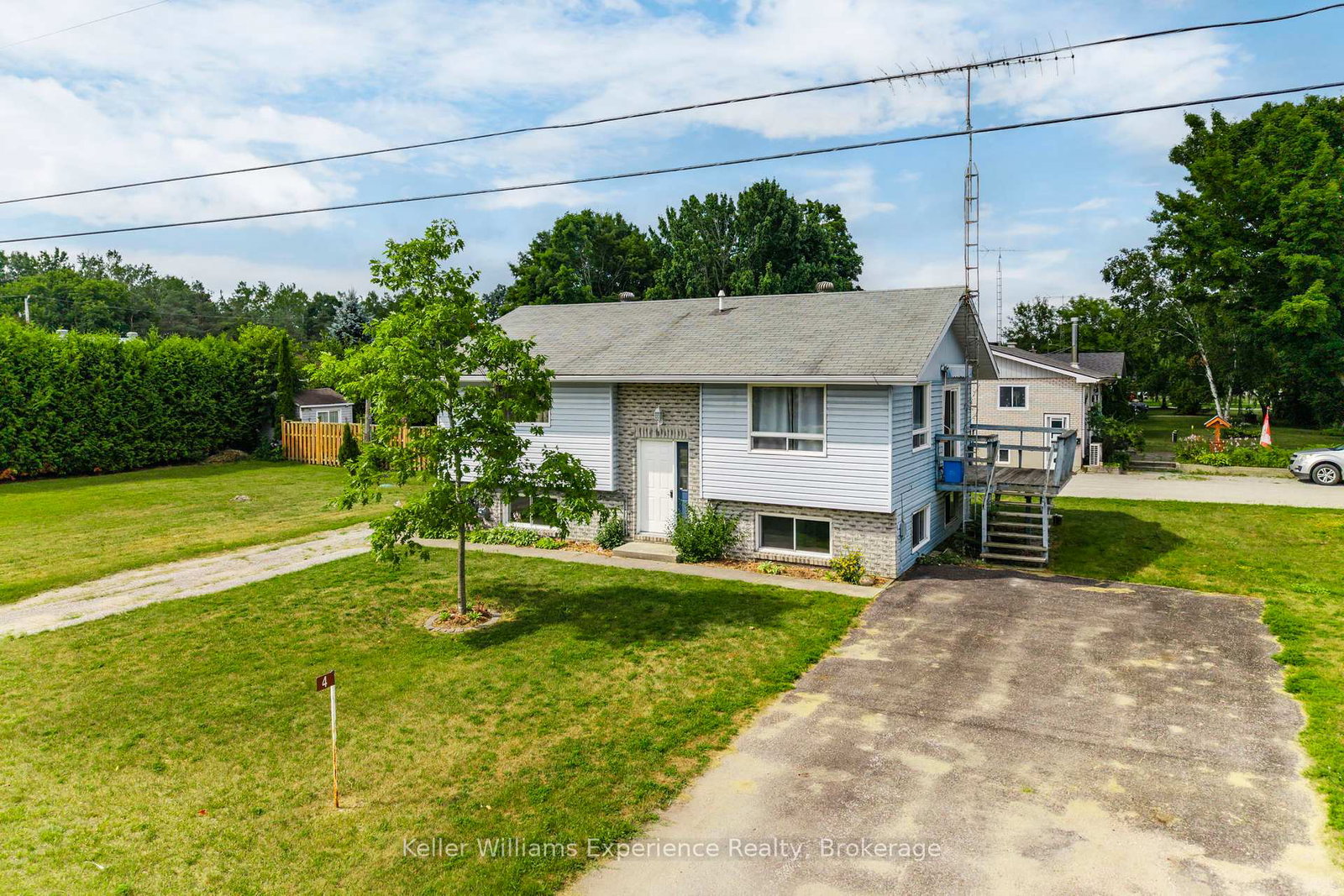 4-cardinal-lane-tiny-ontario-s12325296