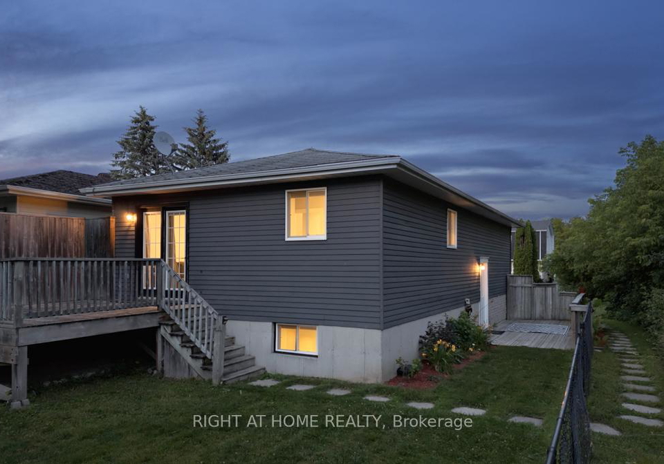 572-spruce-street-collingwood-ontario-s12326533