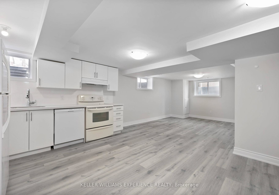 52-cundles-road-e-barrie-ontario-s12330080