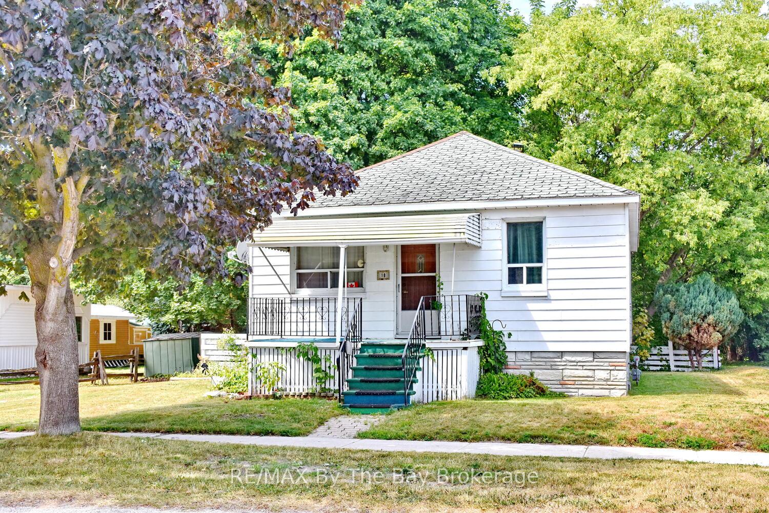 18-birch-street-collingwood-ontario-s12330151