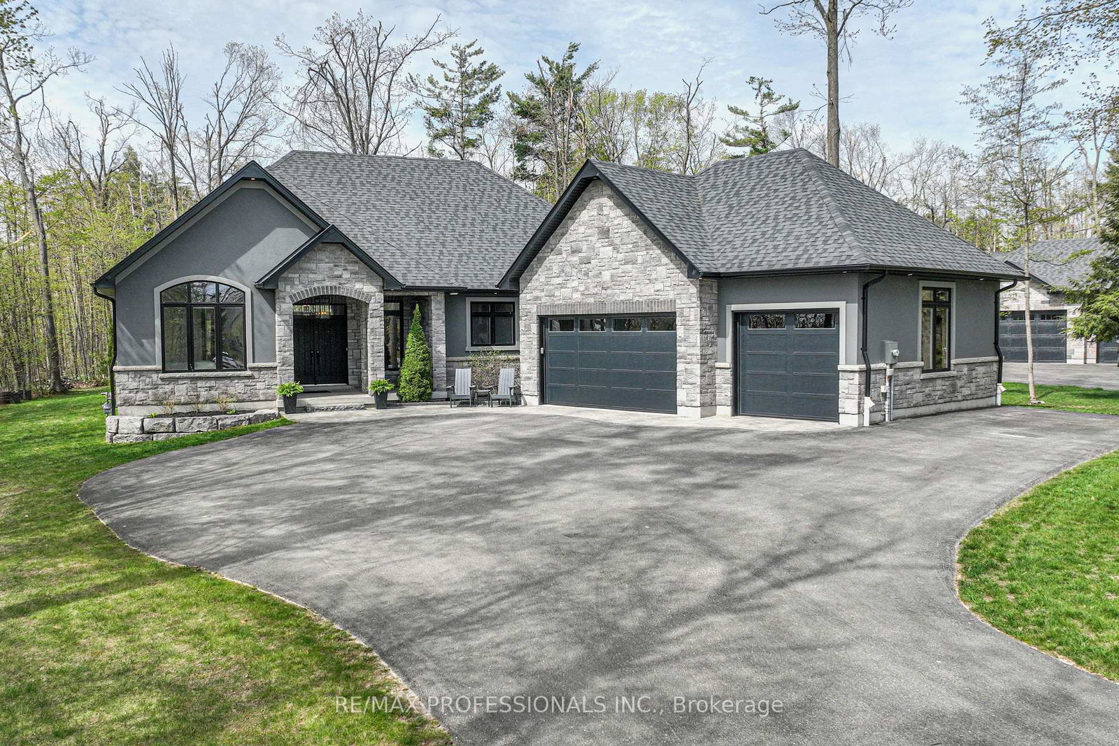 21-boothby-crescent-springwater-ontario-s12330336