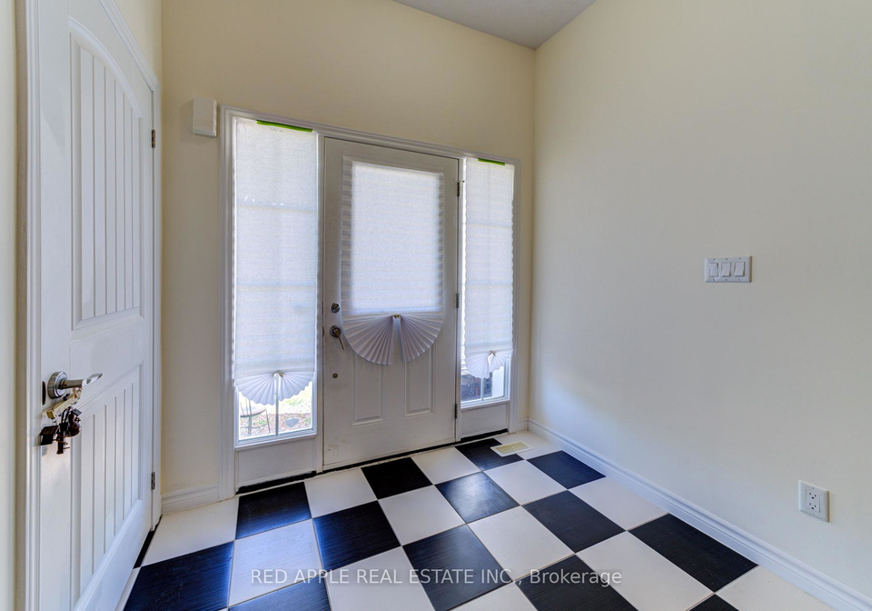 5-beverly-street-springwater-ontario-s12330360