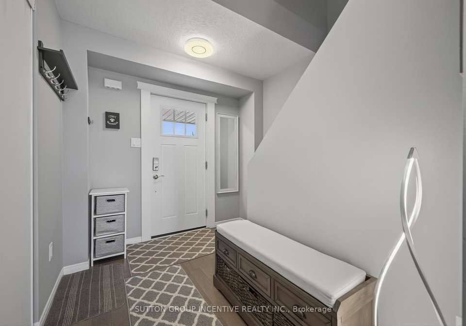 9-sunset-place-barrie-ontario-s12330772