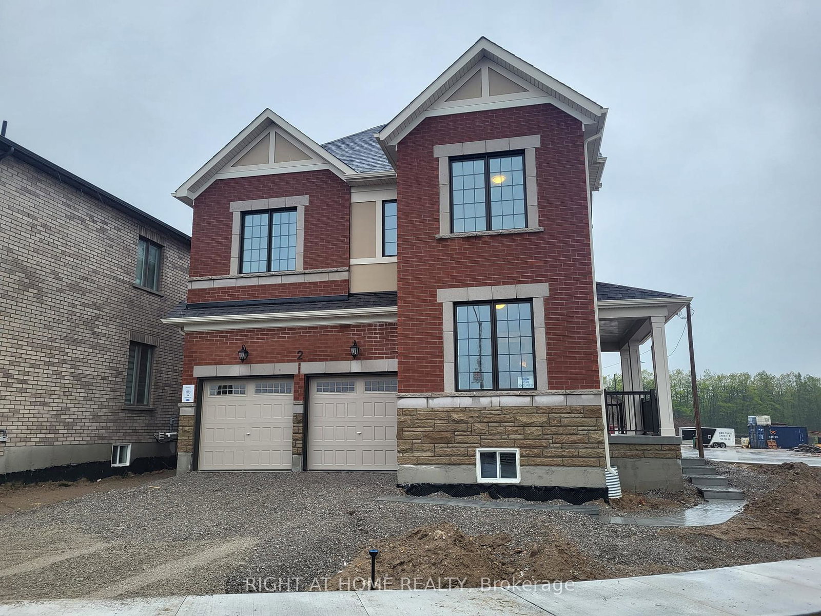 2-betterridge-trail-barrie-ontario-s12331994