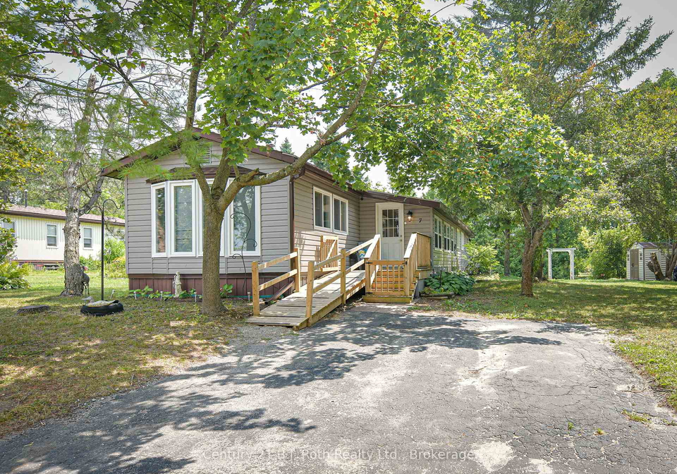 7-irvine-road-oro-medonte-ontario-s12332330