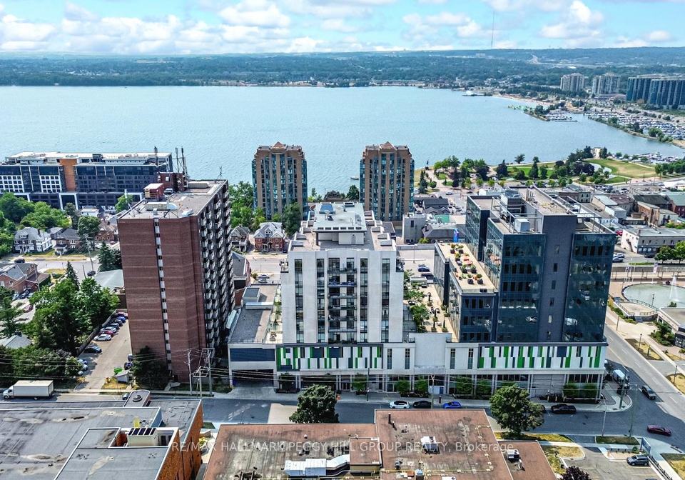 111-worsley-street-barrie-ontario-s12333077