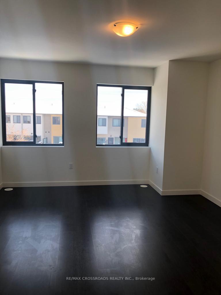 369-essa-road-barrie-ontario-s12333424