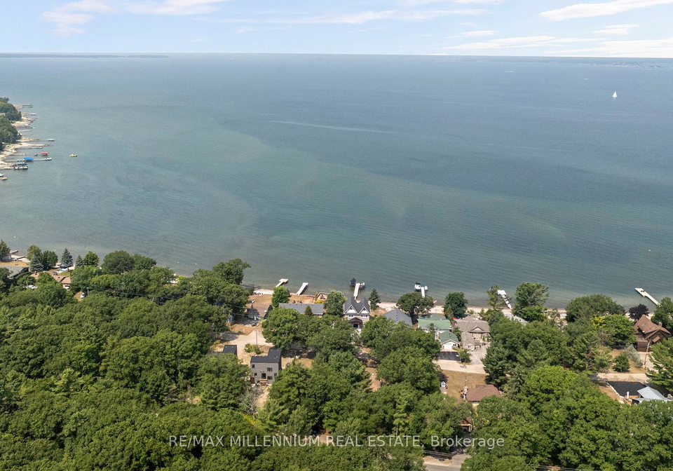 82-beach-road-tiny-ontario-s12334179