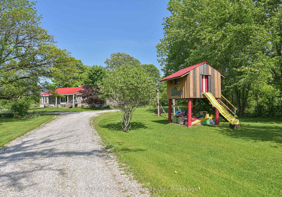 1542-wainman-line-severn-ontario-s12334470