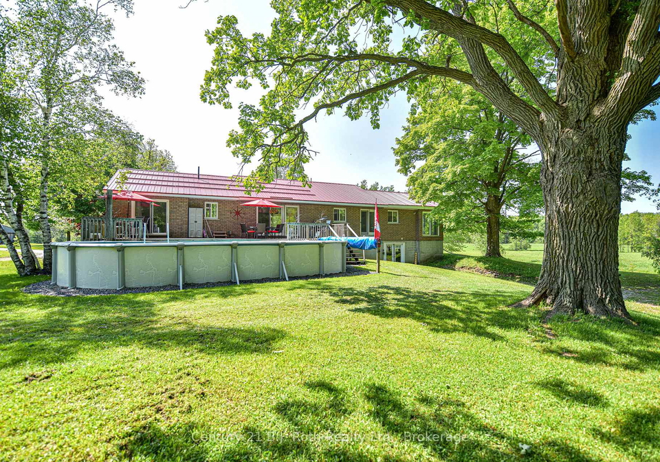 1542-wainman-line-severn-ontario-s12334470
