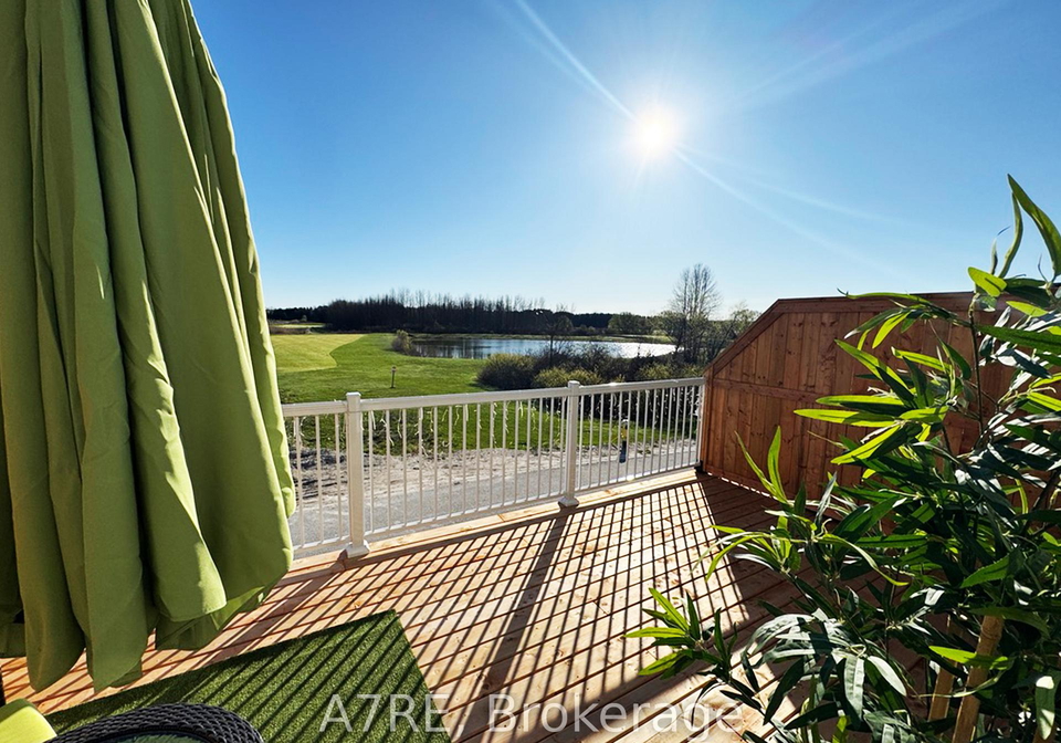 27-sama-way-wasaga-beach-ontario-s12336948