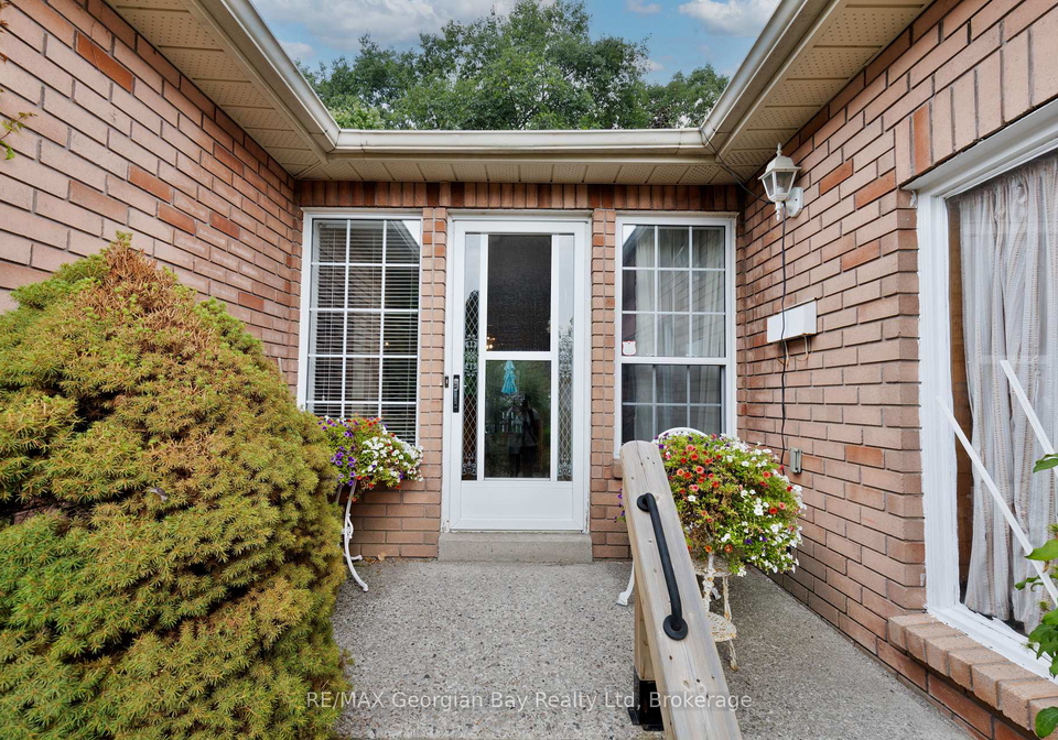 1057-dina-crescent-midland-ontario-s12337671