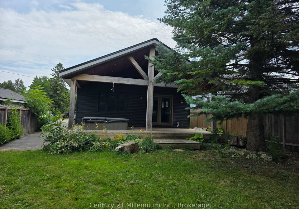 22-market-street-collingwood-ontario-s12338009