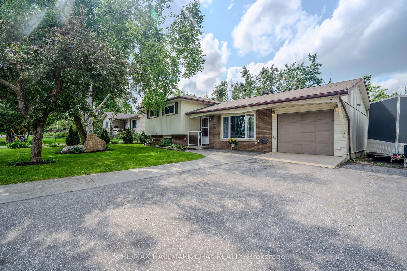 2-wallis-street-oro-medonte-ontario-s12338028