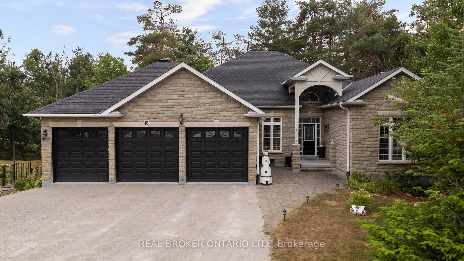 3-bridle-path-oro-medonte-ontario-s12338692