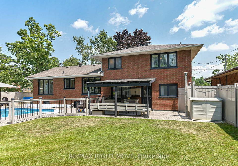 457-peter-street-n-orillia-ontario-s12339629
