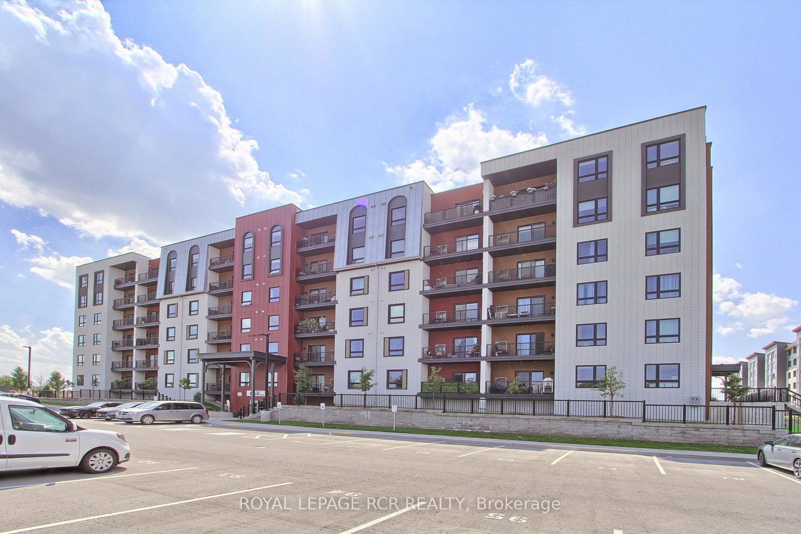 10-culinary-lane-barrie-ontario-s12340154