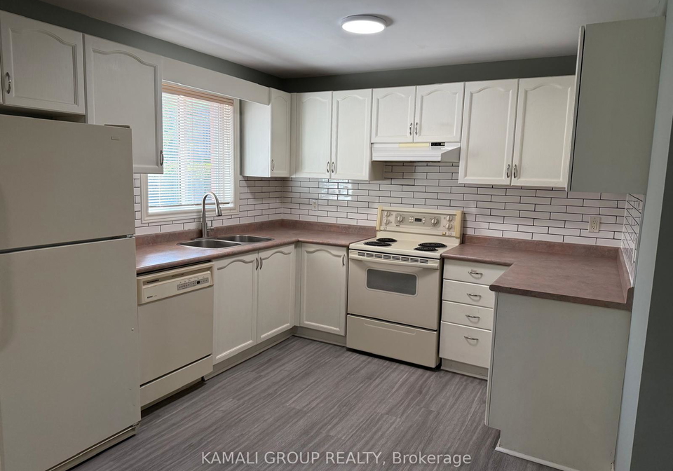 73-silver-maple-crescent-barrie-ontario-s12340192