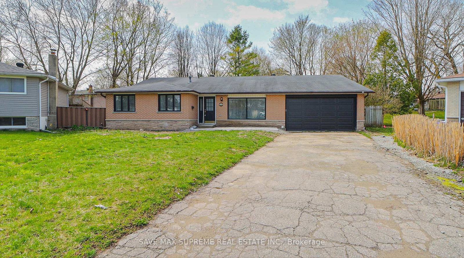 10-curtiss-court-barrie-ontario-s12340228