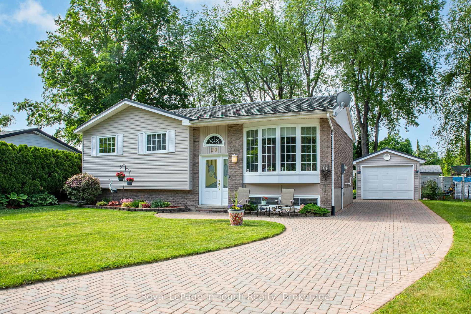 20-payette-drive-penetanguishene-ontario-s12340320