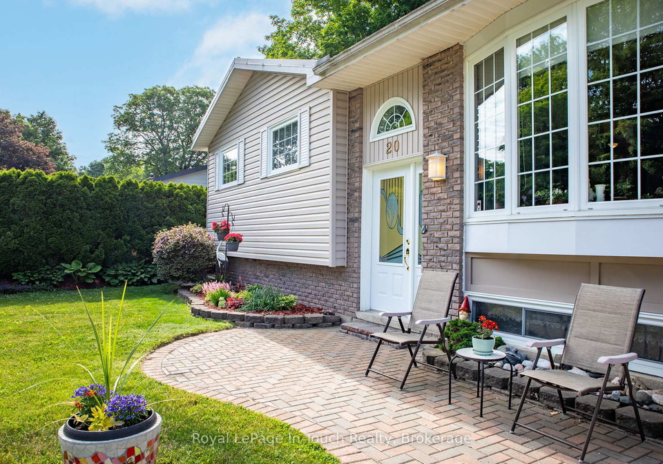 20-payette-drive-penetanguishene-ontario-s12340320