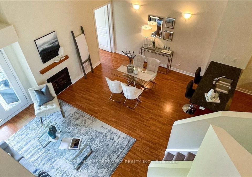 8-brandy-lane-collingwood-ontario-s12341334