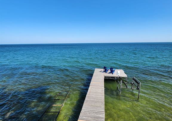 91-lakeshore-road-w-oro-medonte-ontario-s12341505