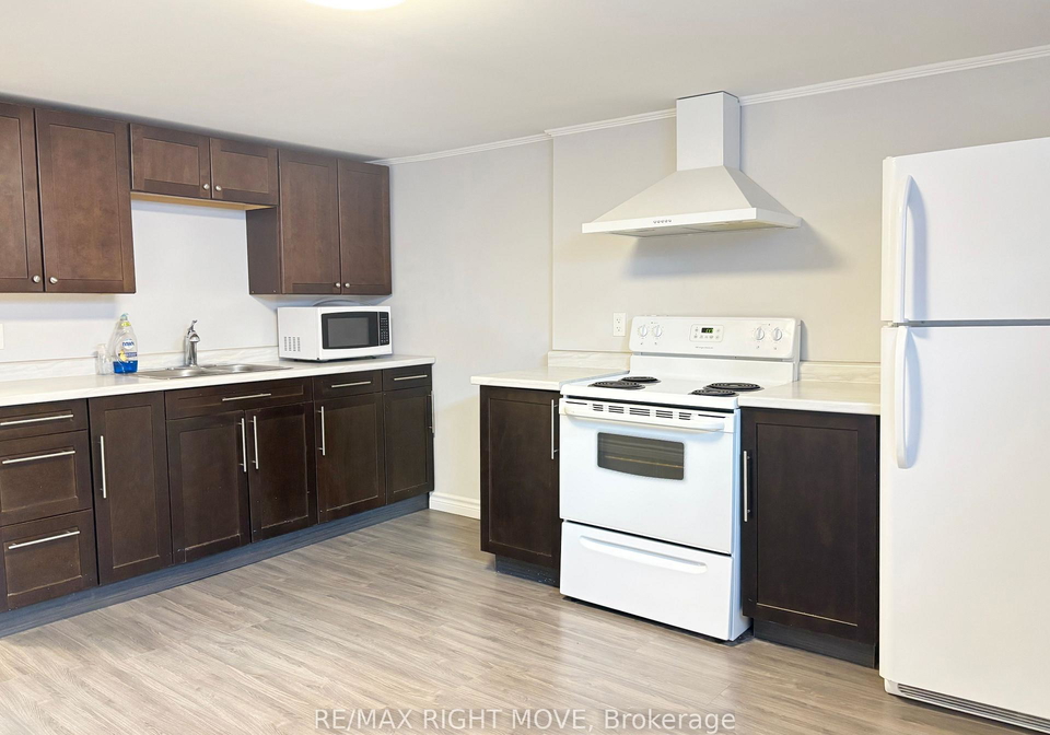 12-dalton-crescent-n-orillia-ontario-s12343618