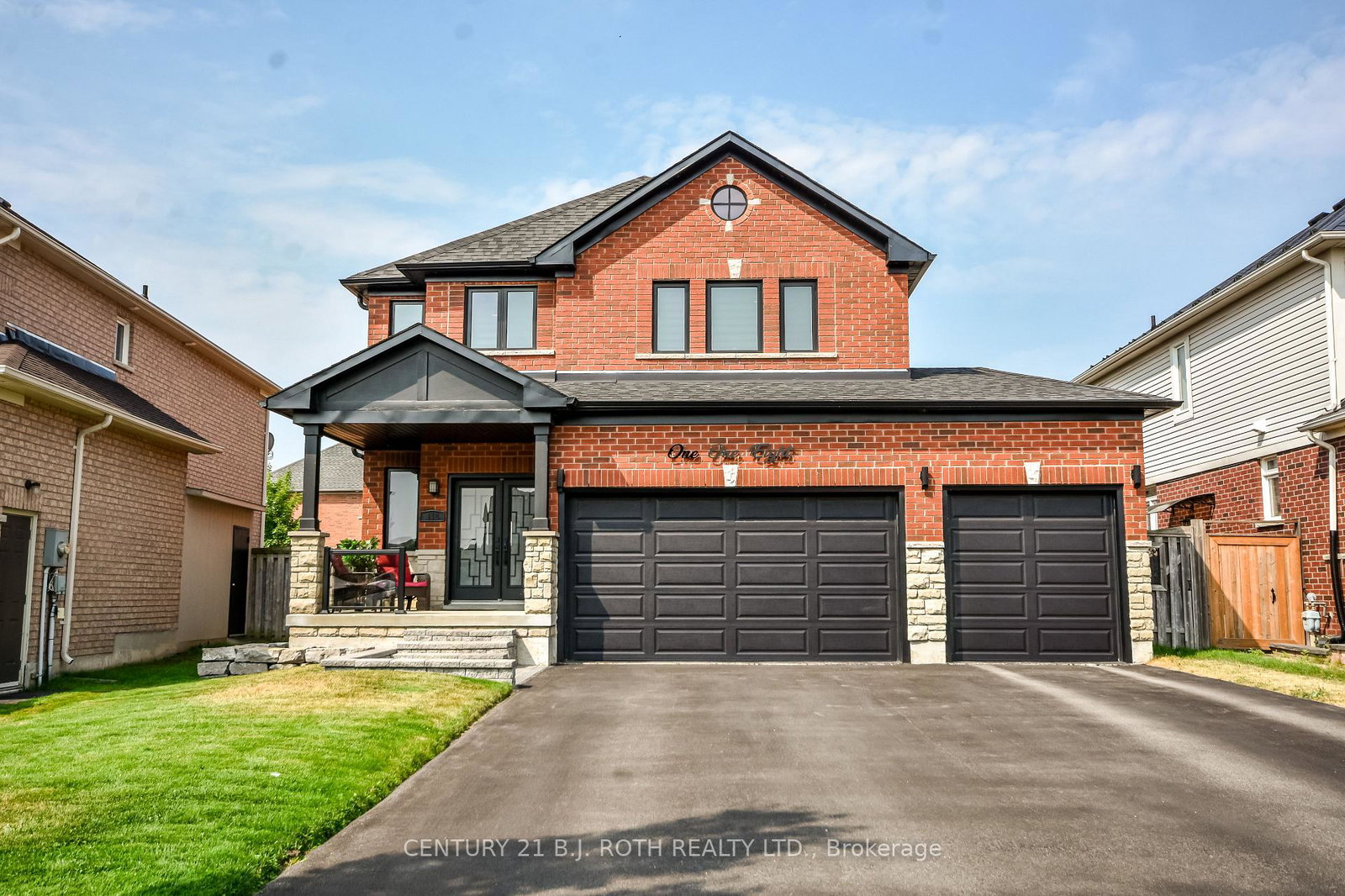 118-the-queensway-barrie-ontario-s12343640