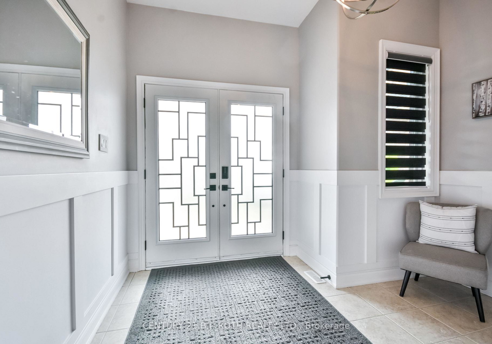 118-the-queensway-barrie-ontario-s12343640