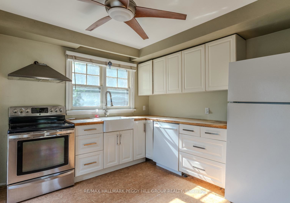 44-centre-street-barrie-ontario-s12343791