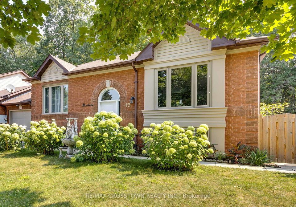 13-harbour-crescent-wasaga-beach-ontario-s12346331