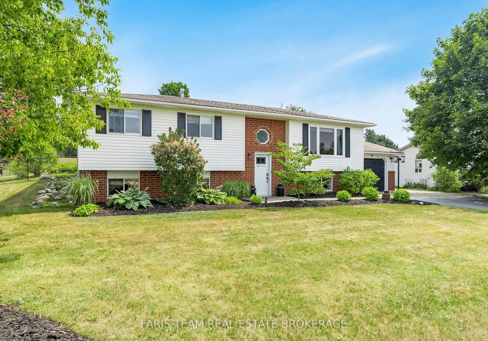 39-procee-circle-oro-medonte-ontario-s12346457