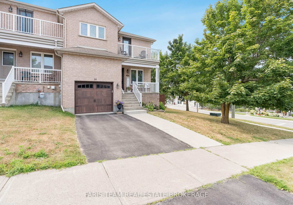 16-owen-street-penetanguishene-ontario-s12347615