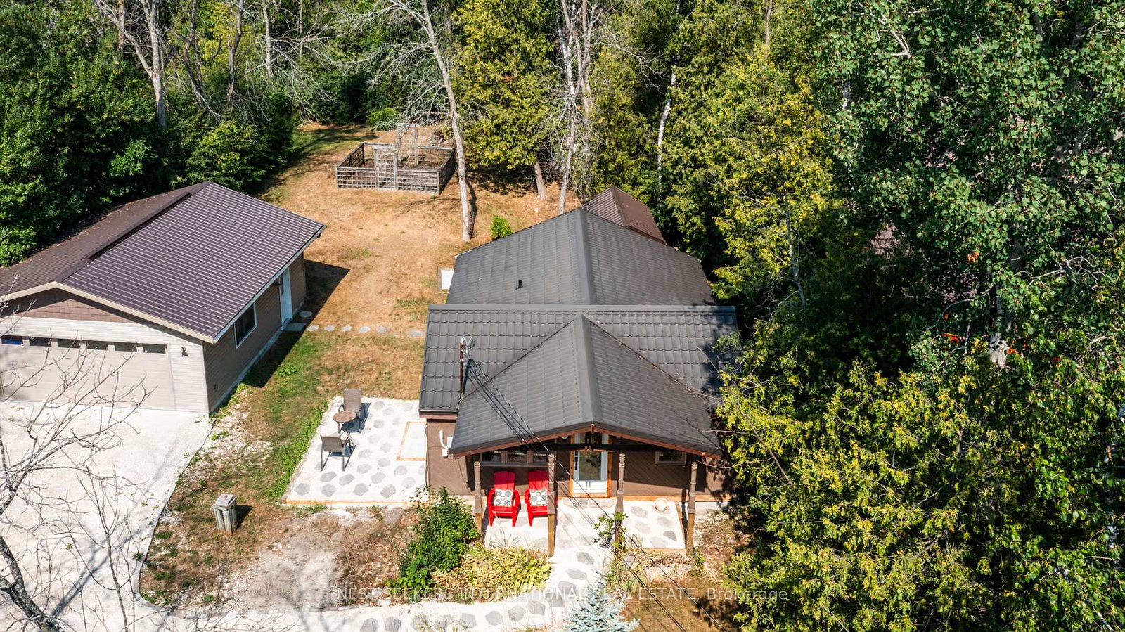 15-edgar-road-collingwood-ontario-s12348024