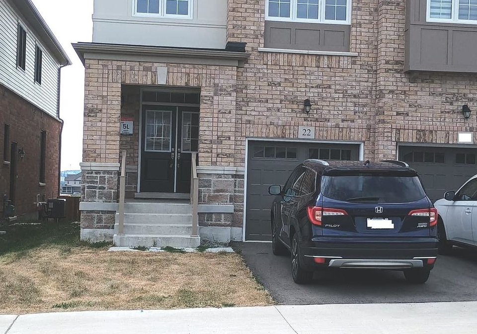 22-greer-street-barrie-ontario-s12348774