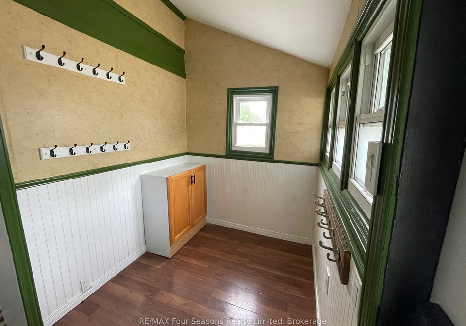 61-sixth-street-collingwood-ontario-s12350583