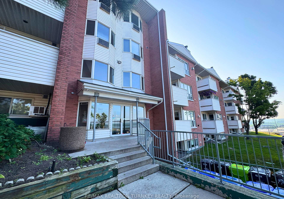 126-bell-farm-road-barrie-ontario-s12350890