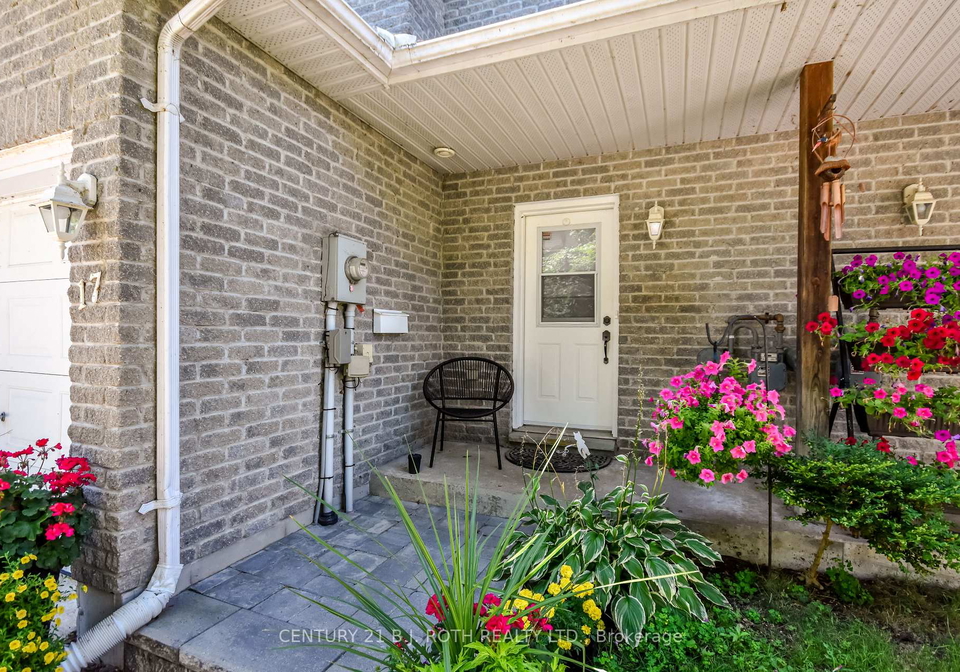 17-vivian-lane-orillia-ontario-s12352089
