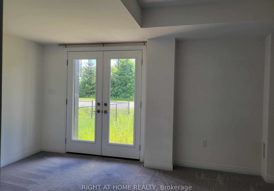 3-andean-lane-barrie-ontario-s12352243