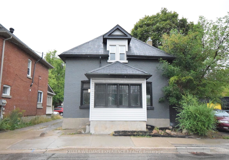 184-bradford-street-barrie-ontario-s12353436