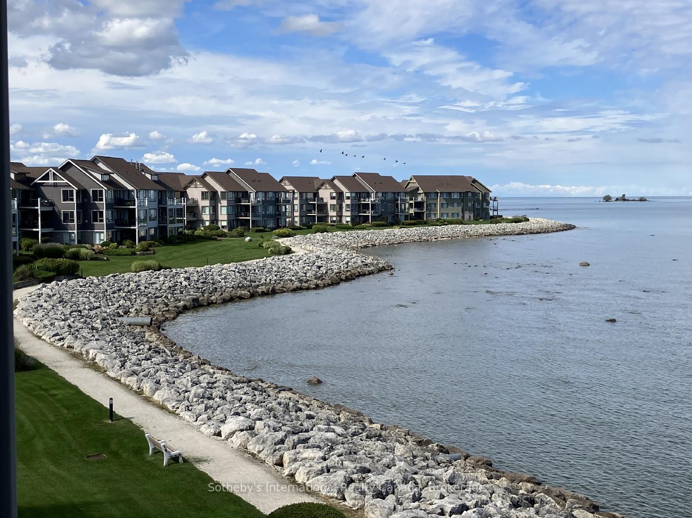 481-mariners-way-collingwood-ontario-s12353688