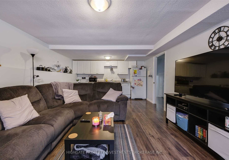 36-rosenfeld-drive-barrie-ontario-s12353755